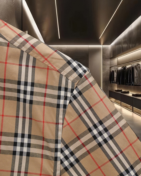 ブランドシャツ着用イメージ